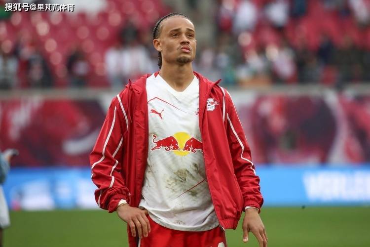 一日英超动向：托特纳姆想要截胡切尔西，瓜迪奥拉买下“世一门”